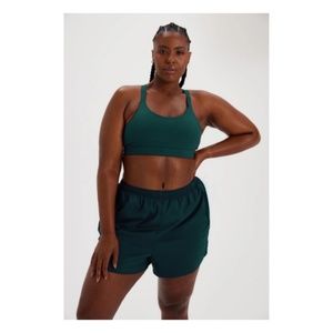 Girlfriend Collective Gazelle Short Women's Large in Globe (emerald green)